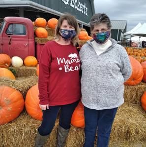 Meet your Posher, Lisaa